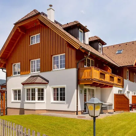 8 By Interhome *