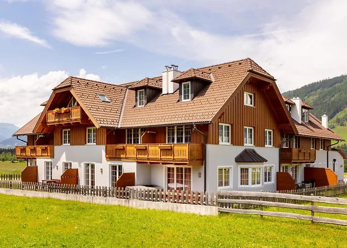 8 By Interhome